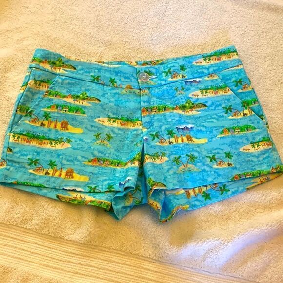 Kaeli Smith beach pattern shorts Size 2 - Picture 1 of 8
